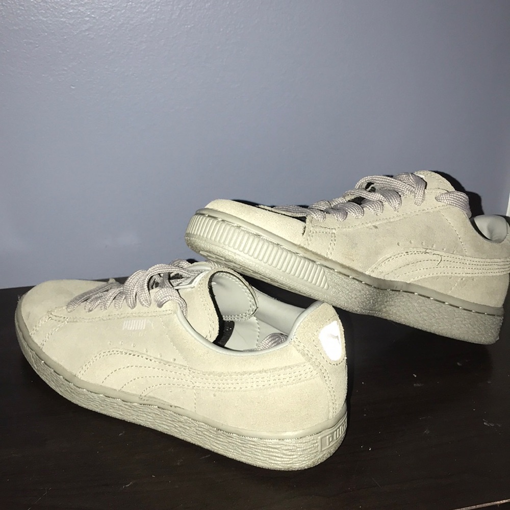 All grey puma shoes